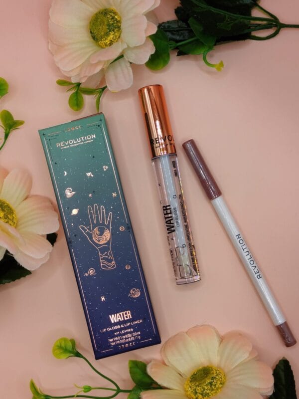 Revolution Fantasy Lip Kit - Water
