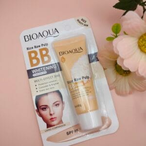 BB Cream Clareador Bioaqua Rice Raw Pulp - 3 em 1 com FPS 45 - 40gr