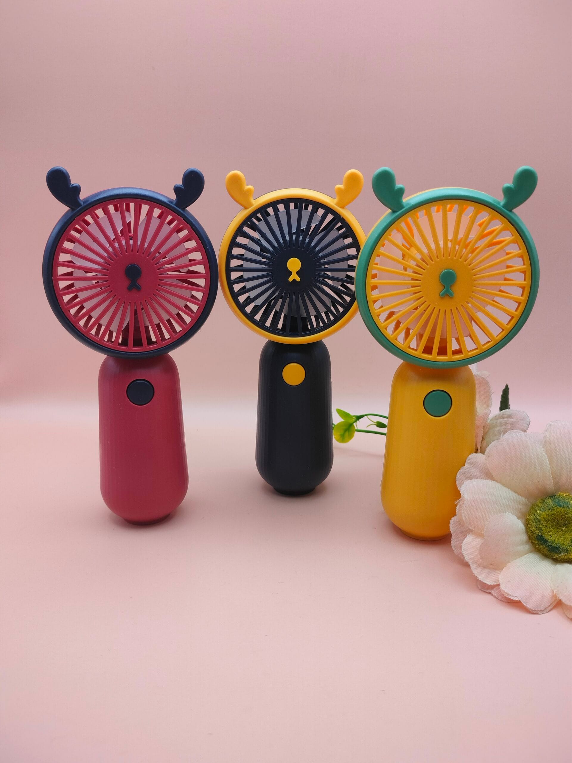 Mini Ventoinha Cartoon Funny  USB Four M
